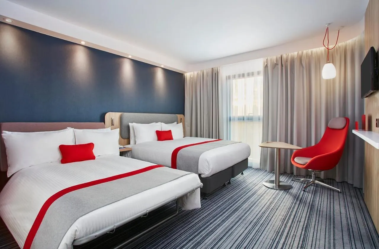Holiday Inn Express Dublin City Centre By Ihg 3*,