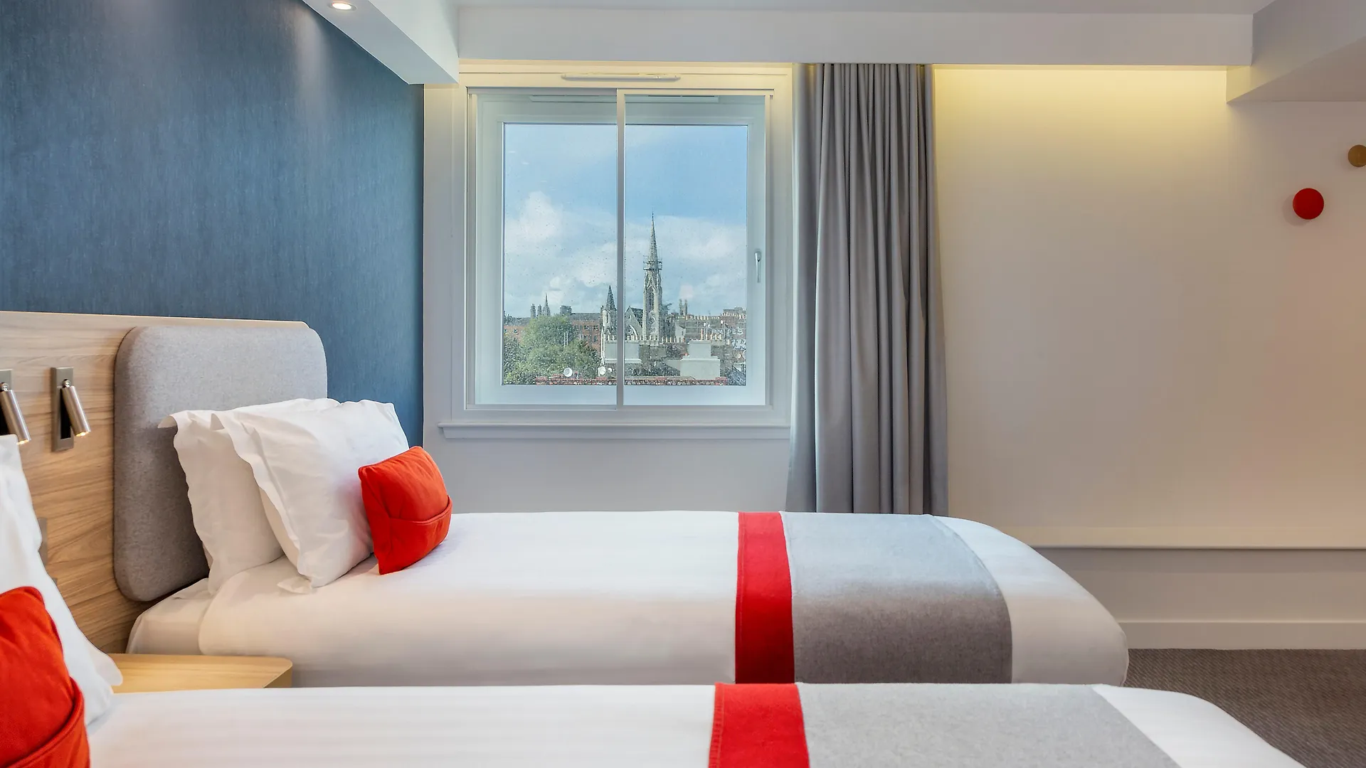 Hotel Holiday Inn Express Dublin City Centre By Ihg