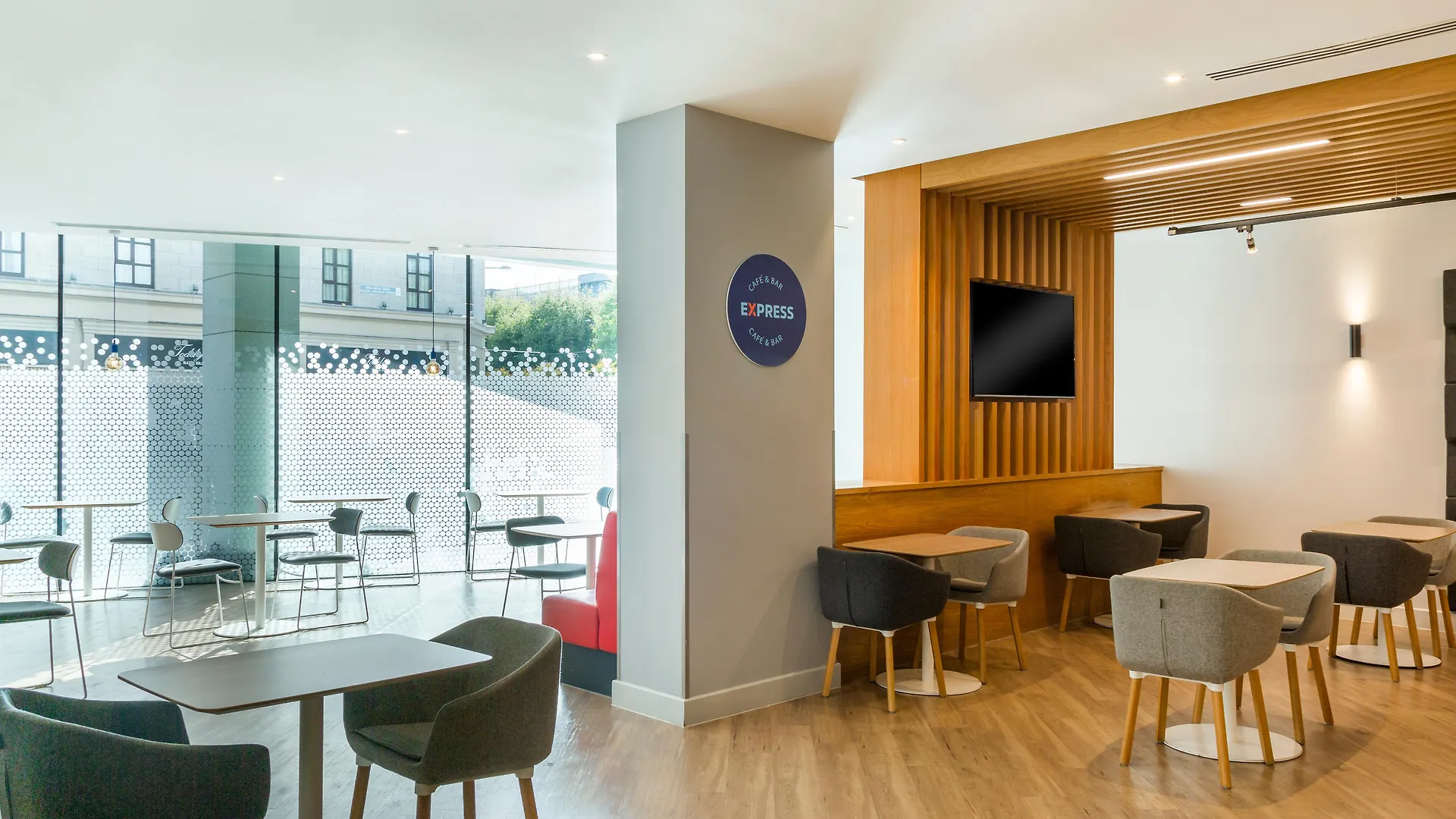 Holiday Inn Express Dublin City Centre By Ihg Hotel