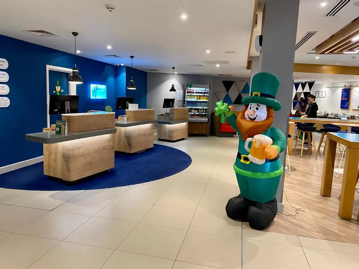 Hotel Holiday Inn Express Dublin City Centre By Ihg