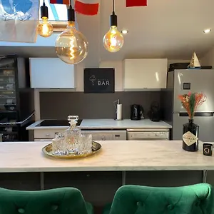 Welcome To Matteo's Bar - Place Massena 5min Nice